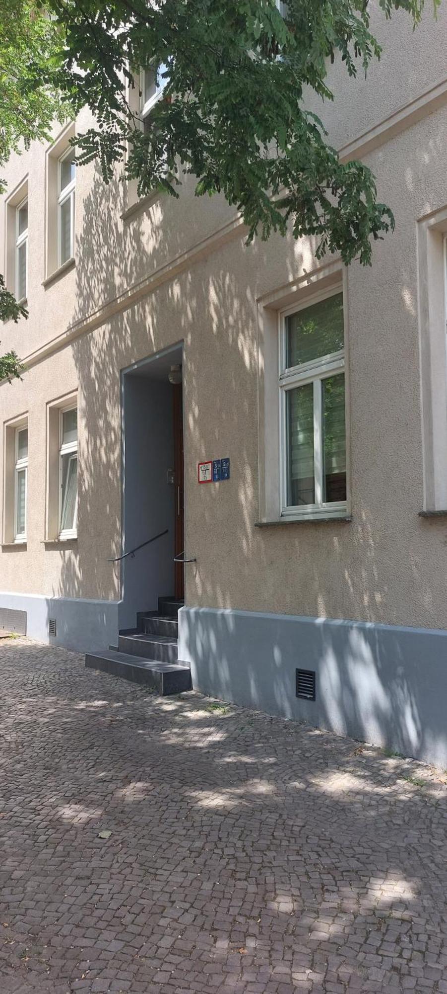 Ferienwohnung Am Bahnhof Bernburg  Exterior foto