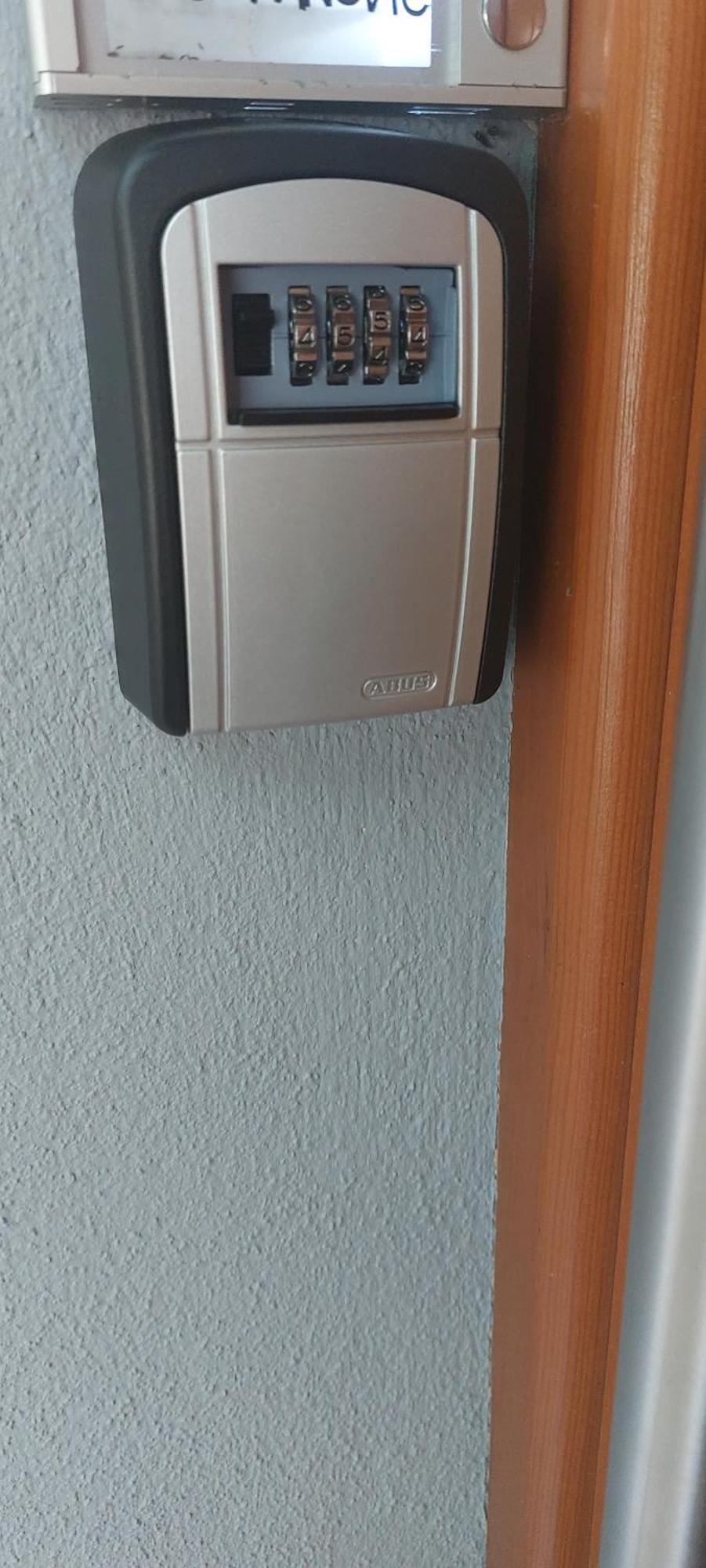 Ferienwohnung Am Bahnhof Bernburg  Exterior foto